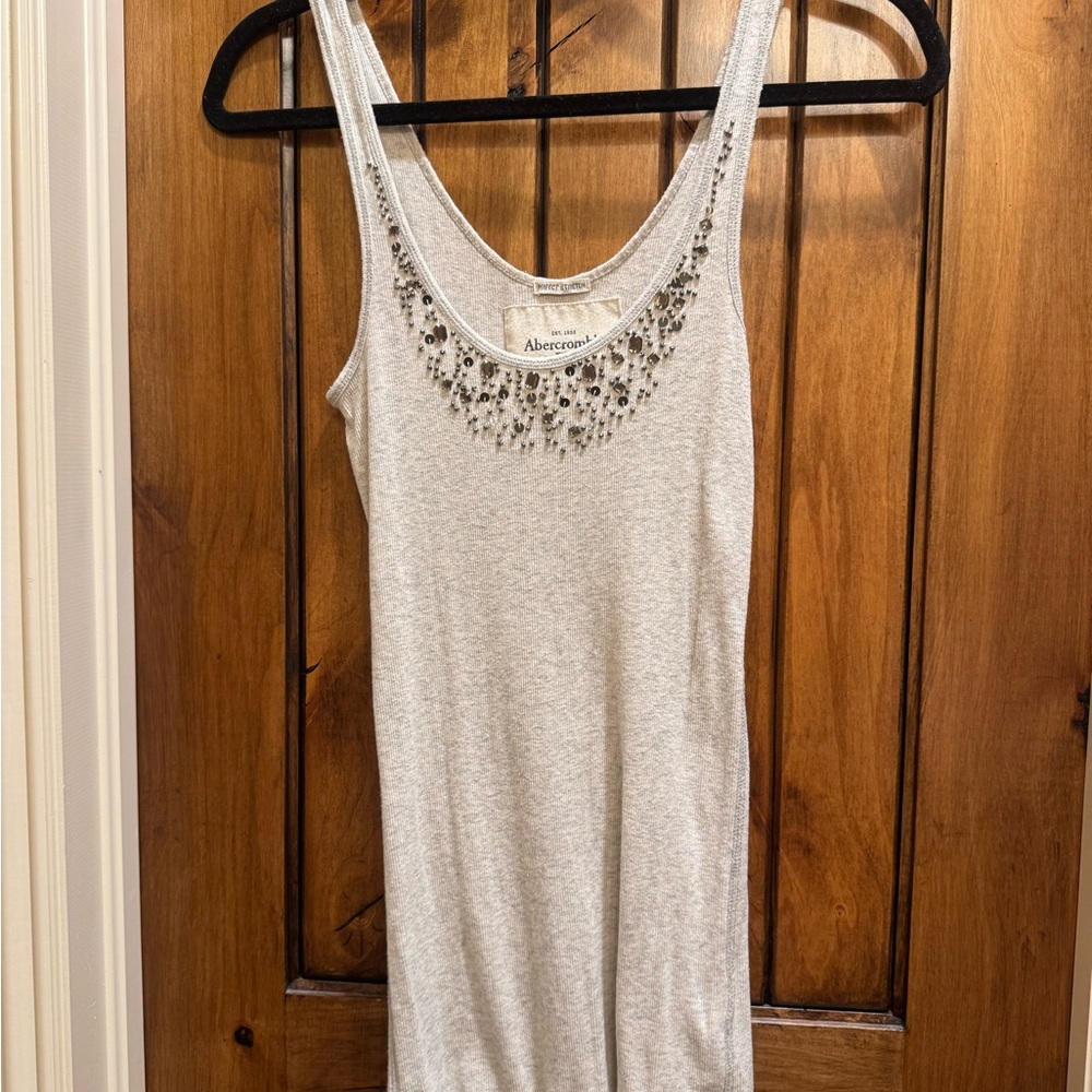 Abercrombie & Fitch Light Gray Ribbed Tee